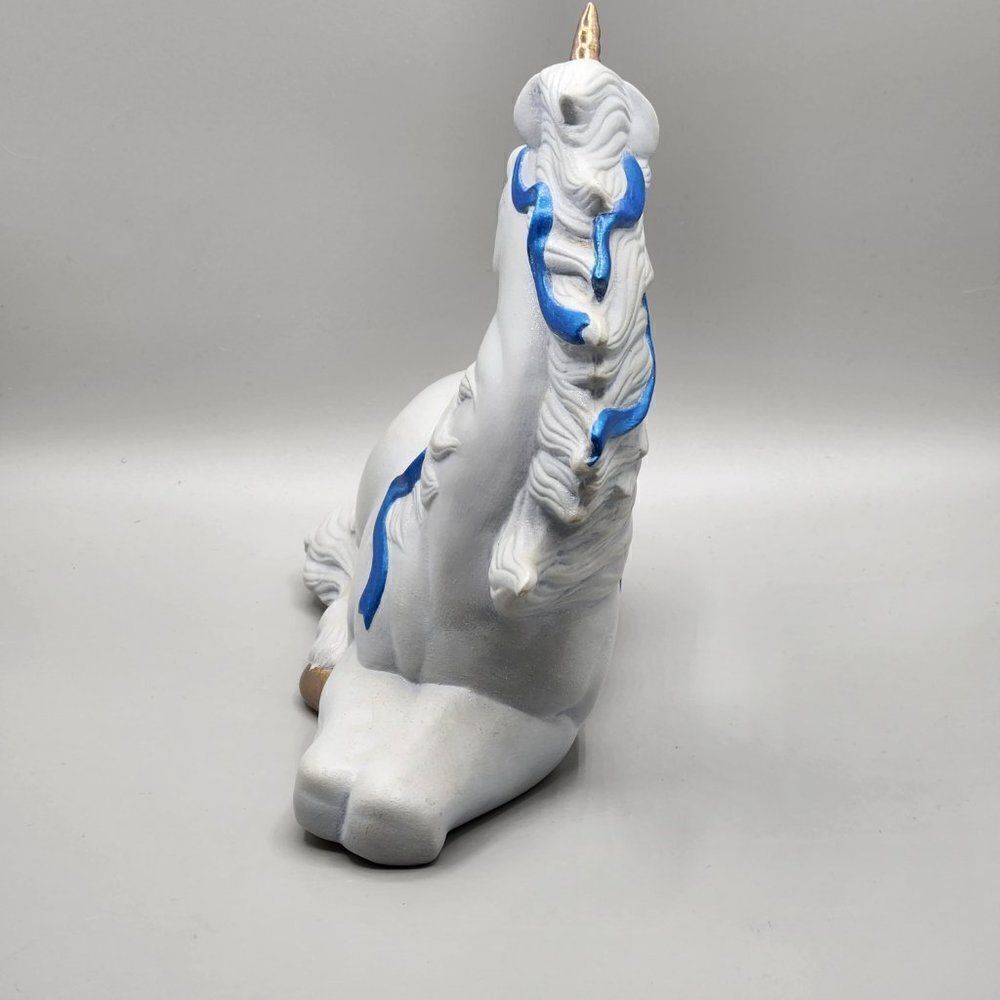 Hand Painted Ceramic Unicorn Blue Mythical Fairytale Fantasy 7.5x9 Chalked - Picture 2 of 6
